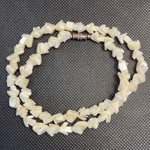 Vintage Mother of Pearl necklace